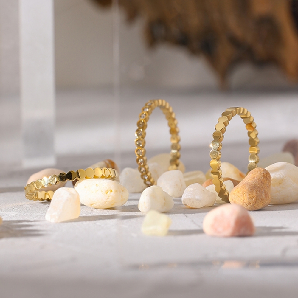 Exquisite Bling Ring Set - Picture 4 of 8